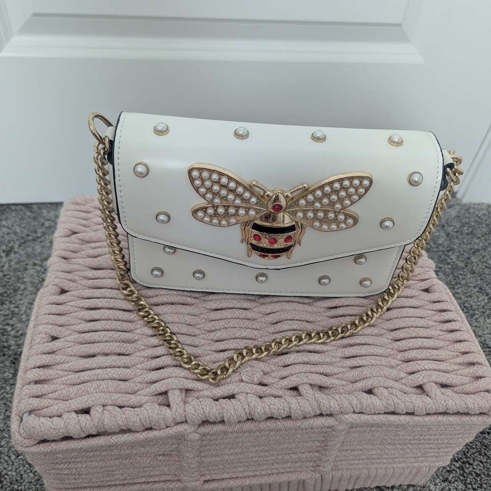 Elegant White Studded Bag with Gold Chain - Picture 14 of 16
